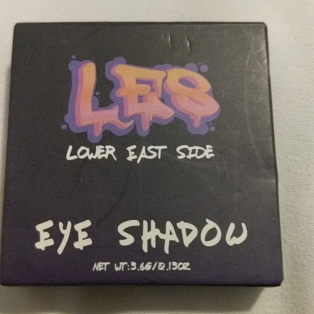 NWT Eyeshadow Palette